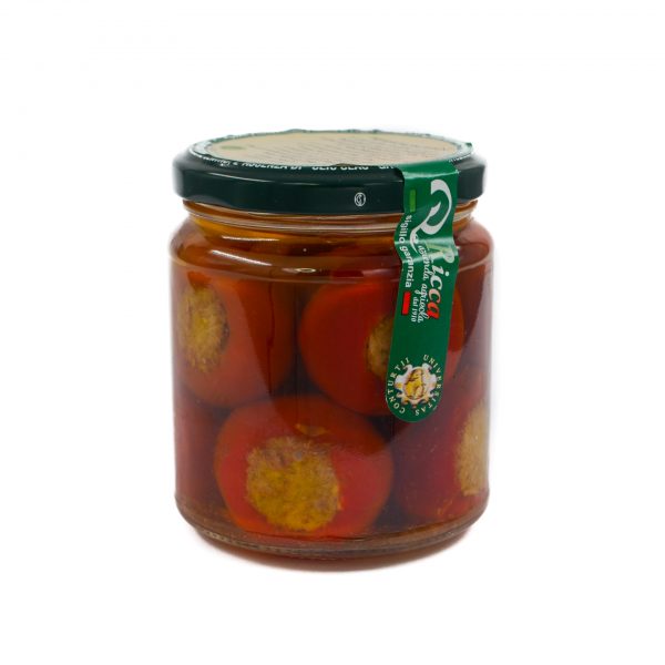 Peperoncini Ripieni con Olive, Capperi e Acciughe